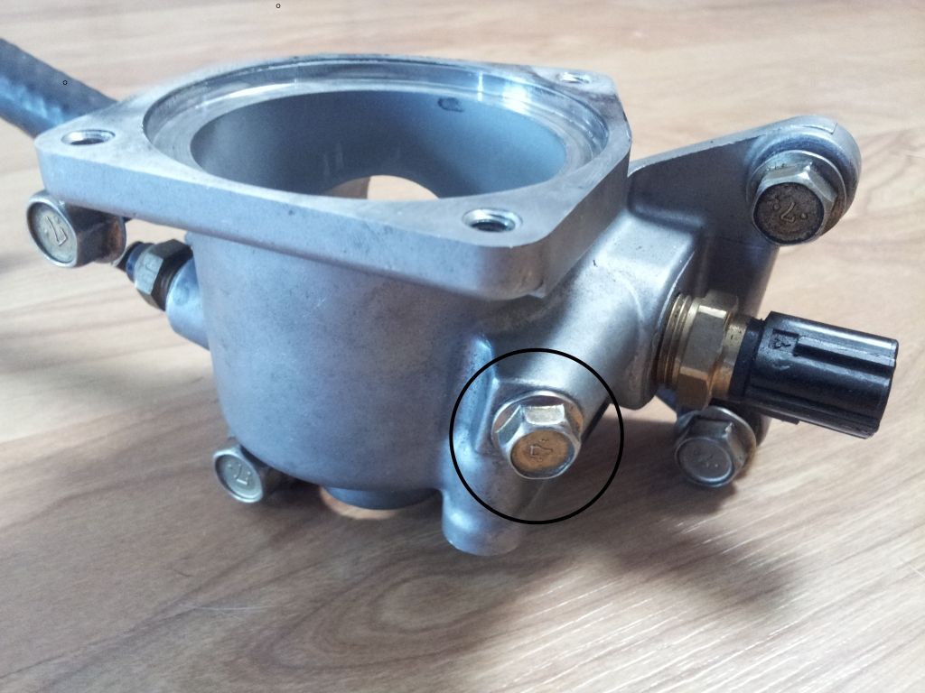 Tapping Evo9 thermostat housing for an additional 1/8" NPT coolant temp